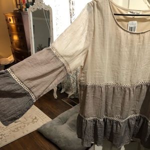 Women’s Boutique linen tunic - NWT